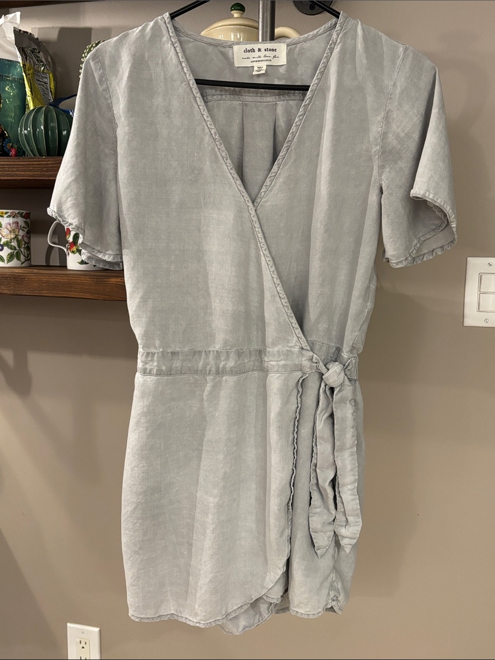 🤍 Cloth & Stone Anthropologie Wrap-Front Romper | Size XS